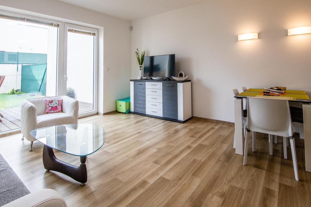 Apartment Aloha Znojmo Eksteriør billede